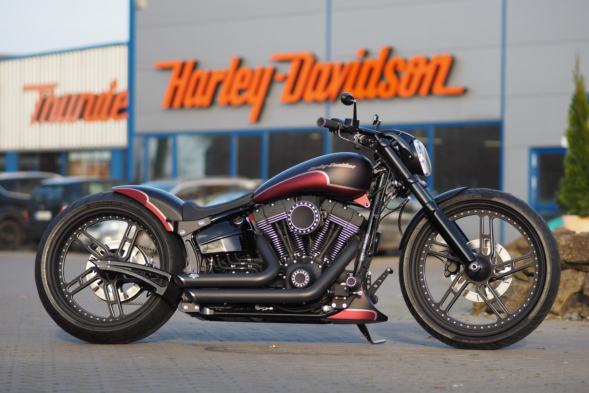 www.thunderbike.com